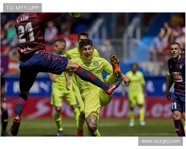 马卡：汉茨科周五恢复训练 无缘首发对皇家社会